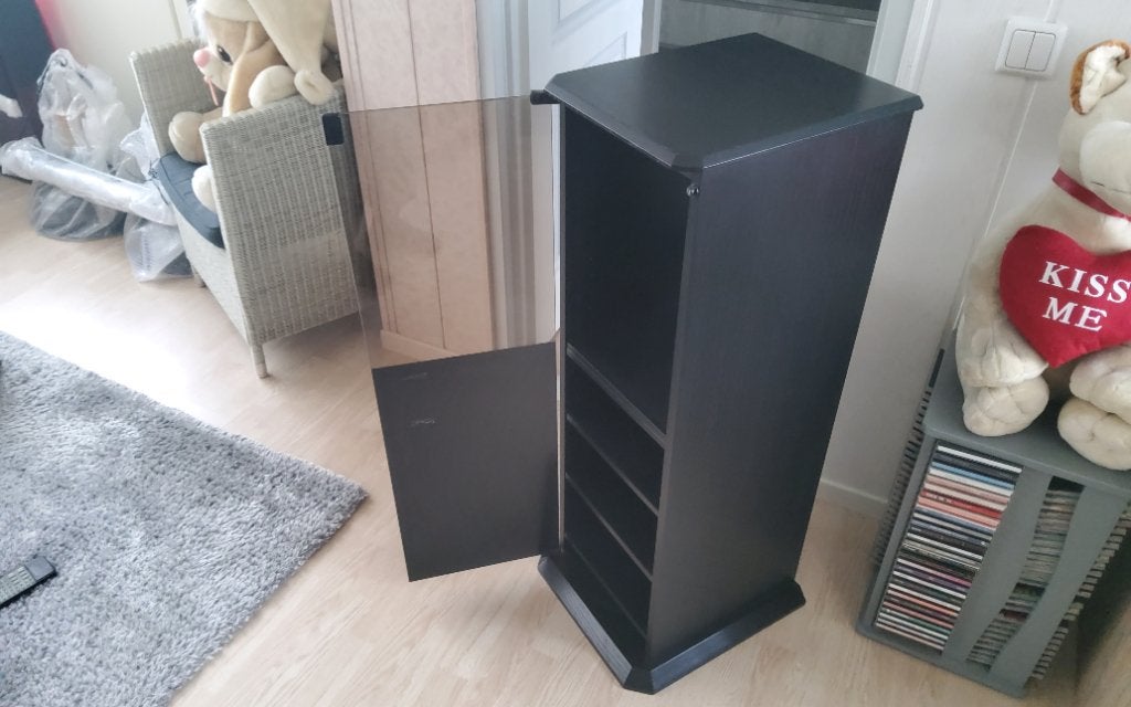 Stereo kast, Huis en Inrichting, Ophalen, Zo goed als nieuw, 25 tot 50 cm