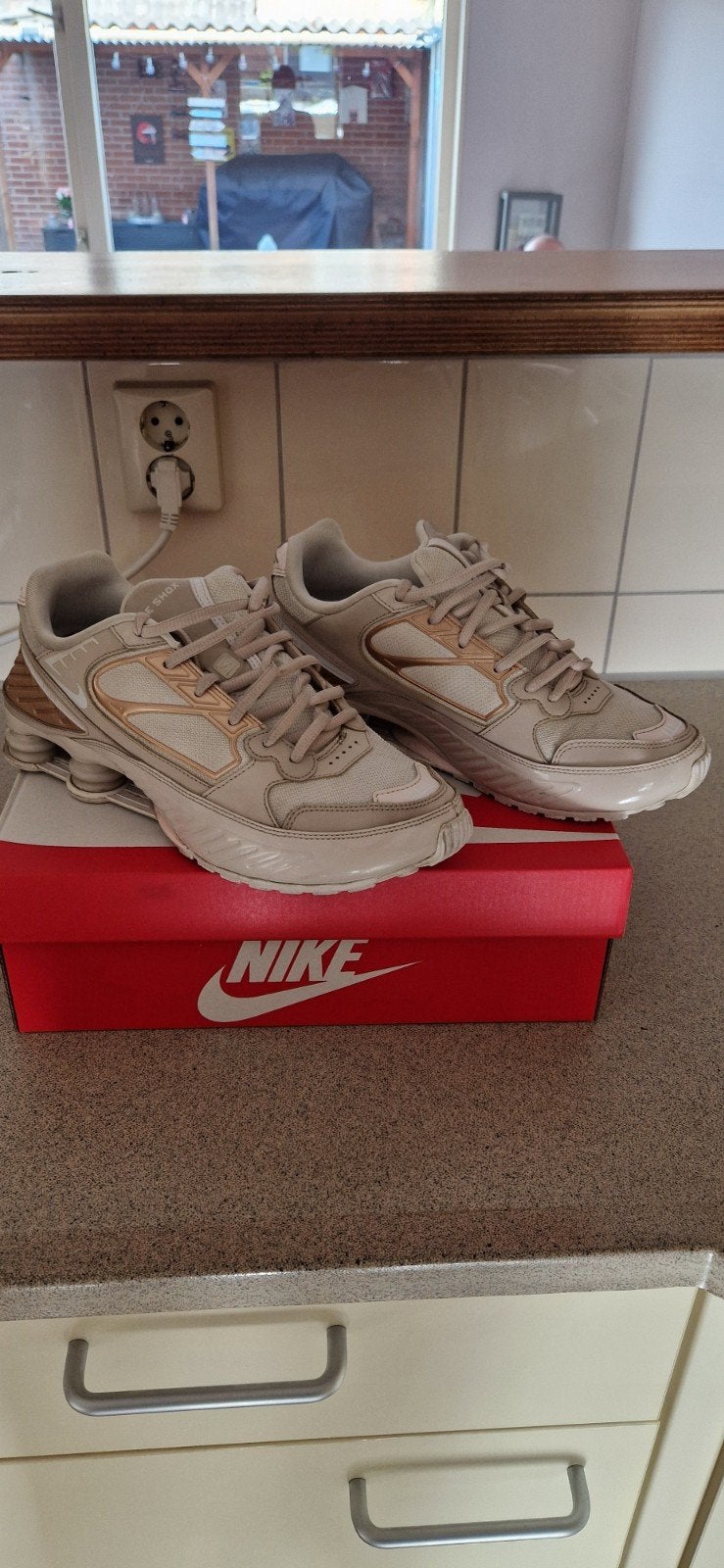 nike shox maat 43, Verzenden, Wit, Nike, Sneakers of Gympen