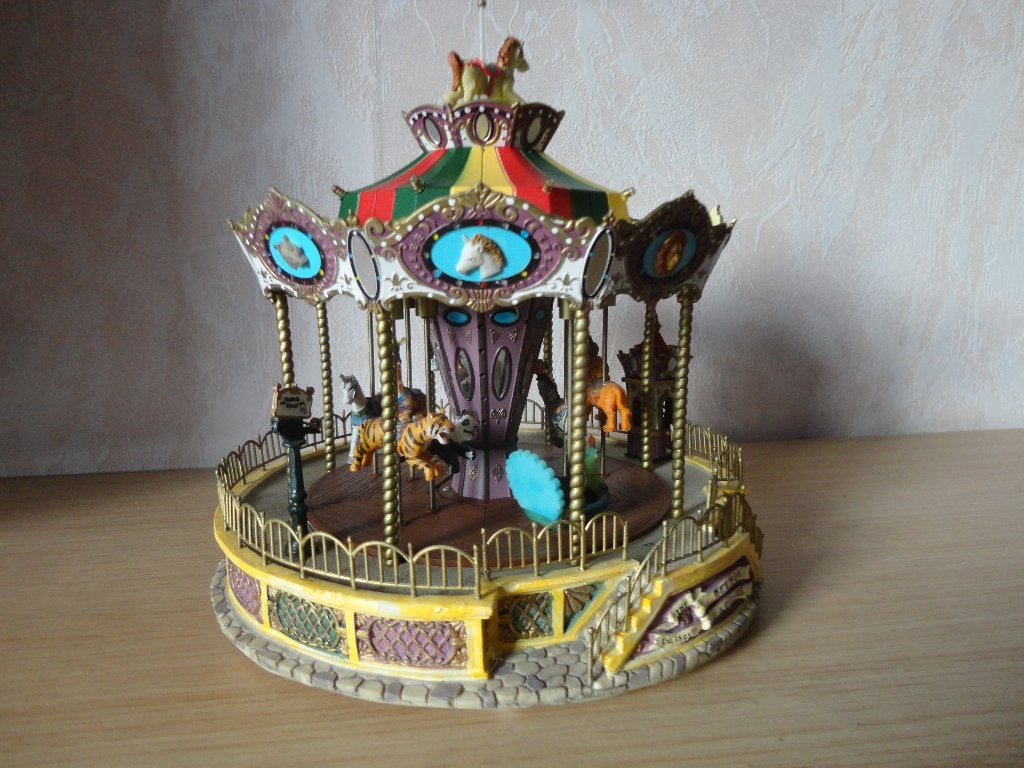 LEMAX Belmont Carousel, Diversen, Ophalen of Verzenden, Zo goed als nieuw