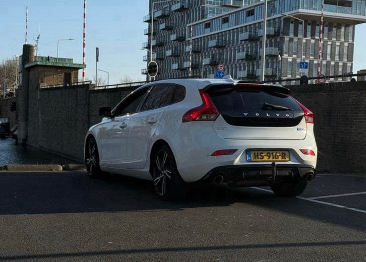Volvo V40 Carbon Edition – Nr. 329 van 343 | 200 PK Polestar