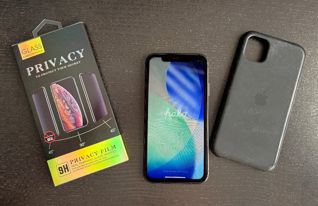 iPhone 11 met privacy screenprotector en hoesje, Telecommunicatie, Zwart, Zonder simlock, 74 %, Zonder abonnement
