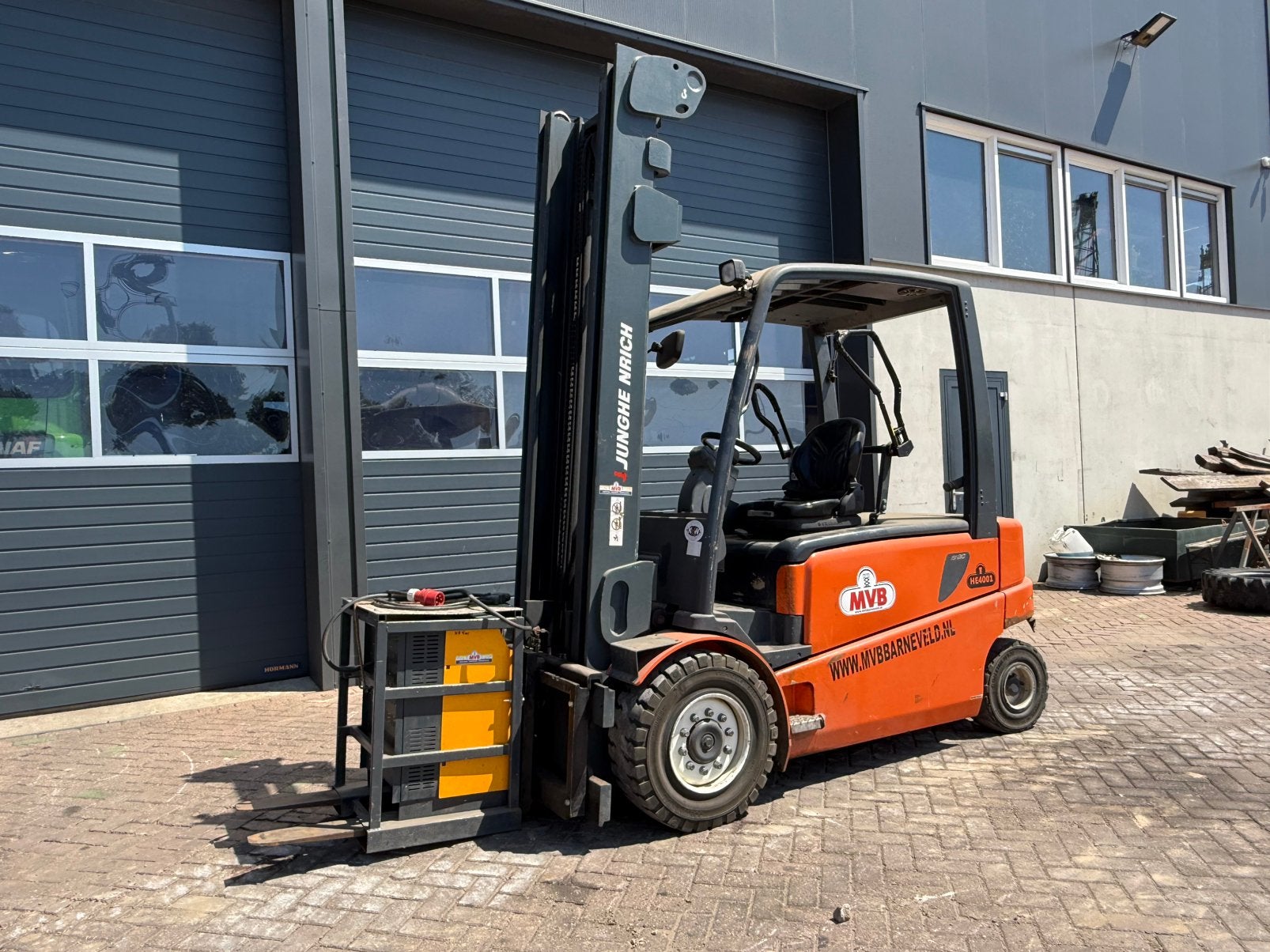 Jung Heinrich EFG540, Ophalen, Zo goed als nieuw