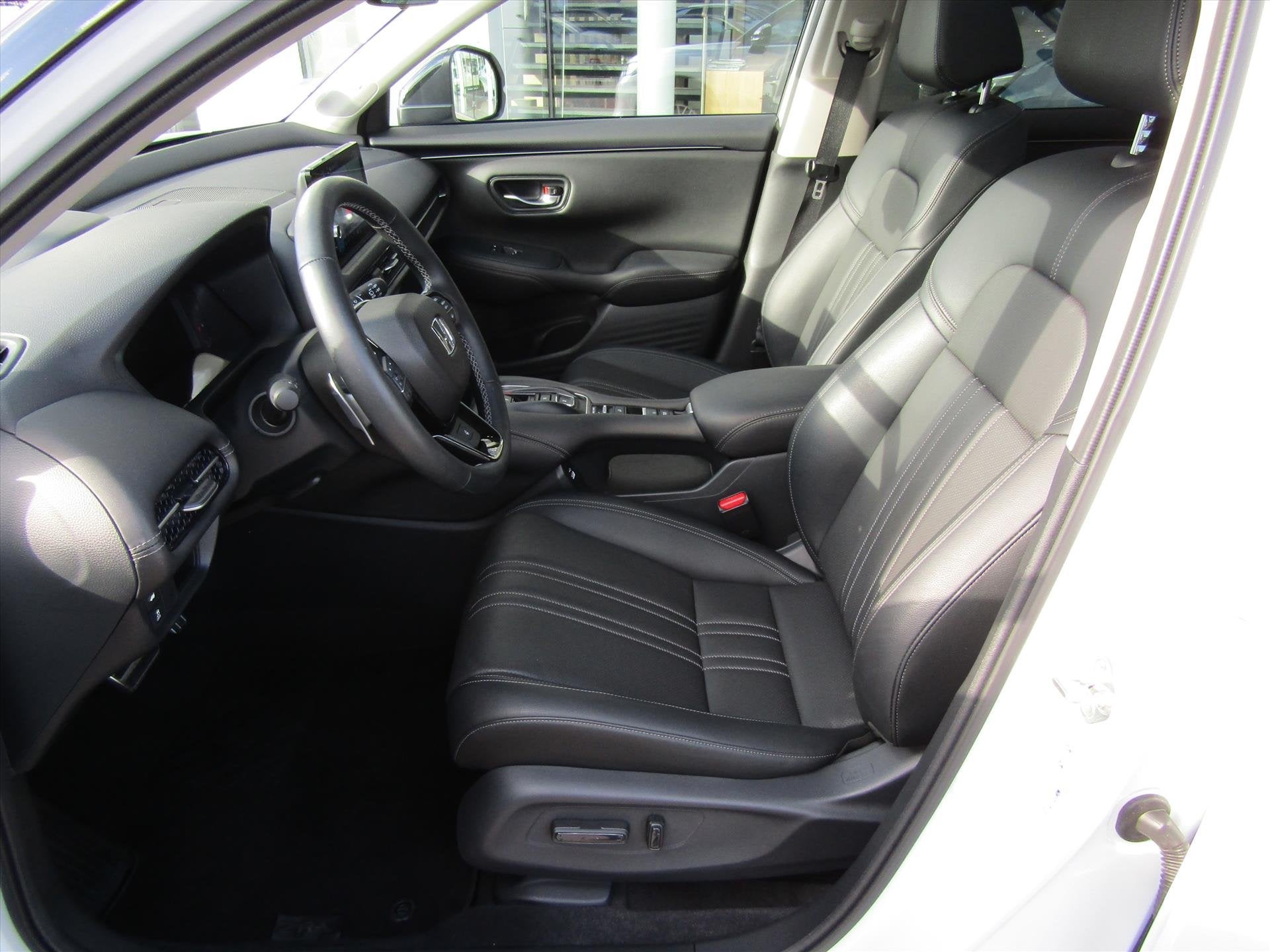 Foto 13 van Honda Zr-V 2.0 Full Hybrid 184pk Aut Advance, allweather ban