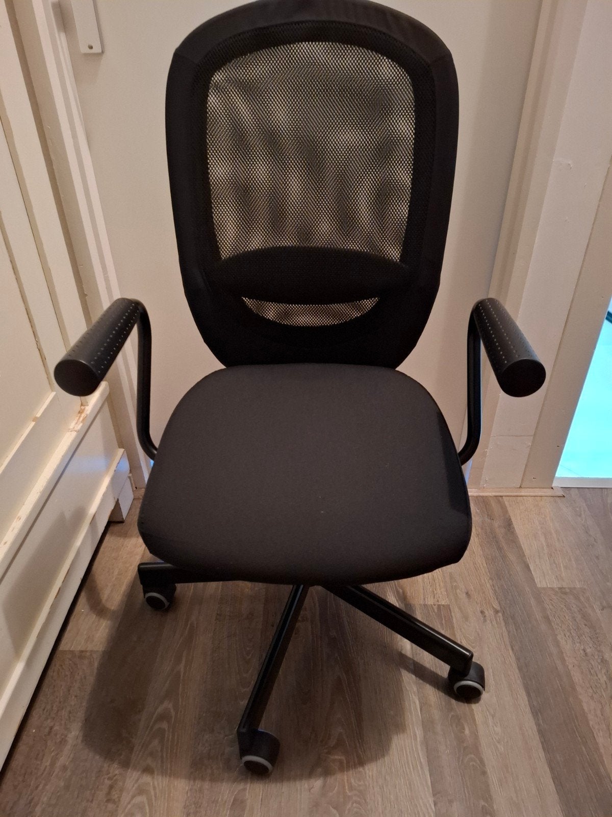 Bureaustoel nieuw, IKEA Flintan, Huis en Inrichting, Bureaustoelen, Ophalen, Zwart, Zo goed als nieuw, Bureaustoel