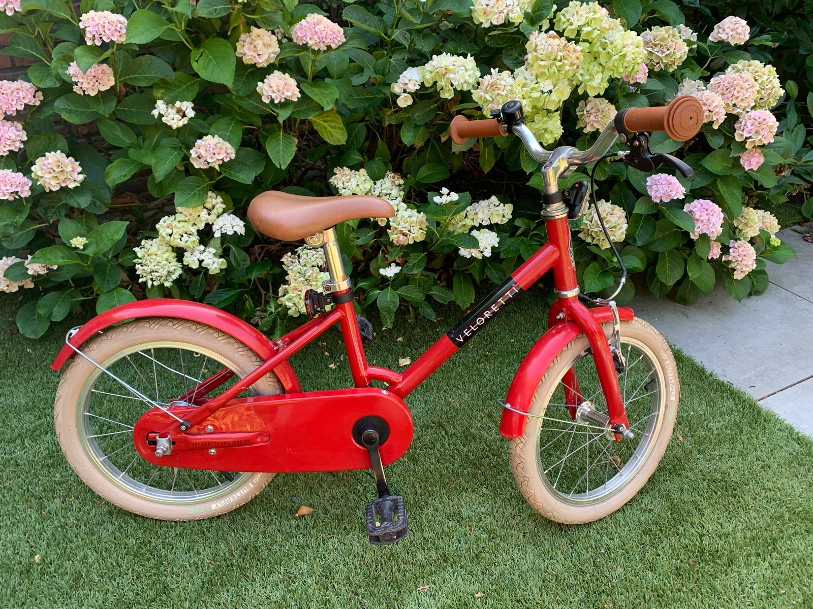 Veloretti kinderfiets 16 inch rood, Ophalen, Gebruikt, Terugtraprem, 16 tot 20 inch