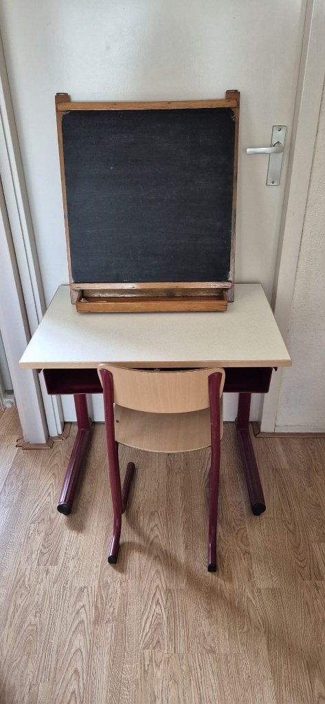 Oud schoolbank en stoel met schoolbord, Antiek en Kunst, Ophalen