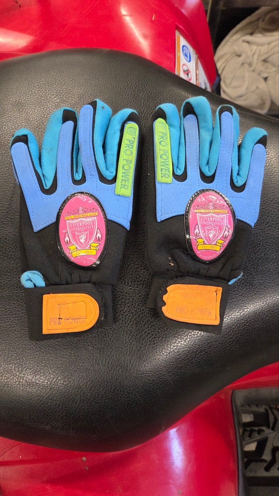 Pro Power Handschoenen - Liverpool FC Design, Pro Power, Ophalen of Verzenden, Gedragen, Handschoenen