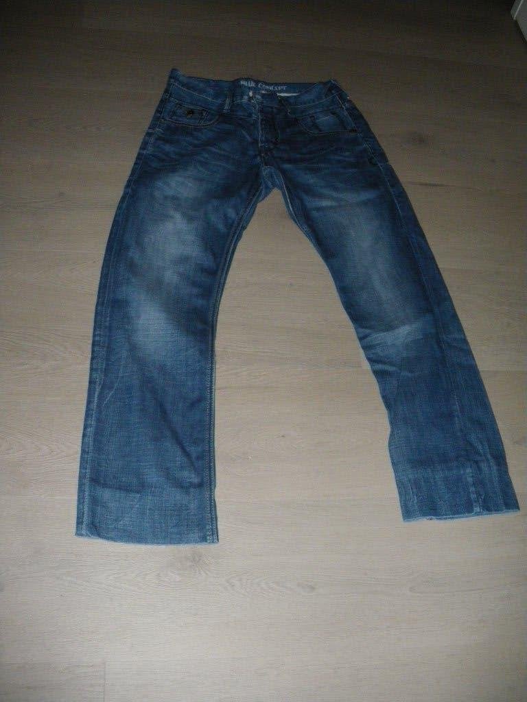 leuke spijkerbroek merk blue concept maat 30, Ophalen of Verzenden, Zo goed als nieuw, Blauw, W32 (confectie 46) of kleiner
