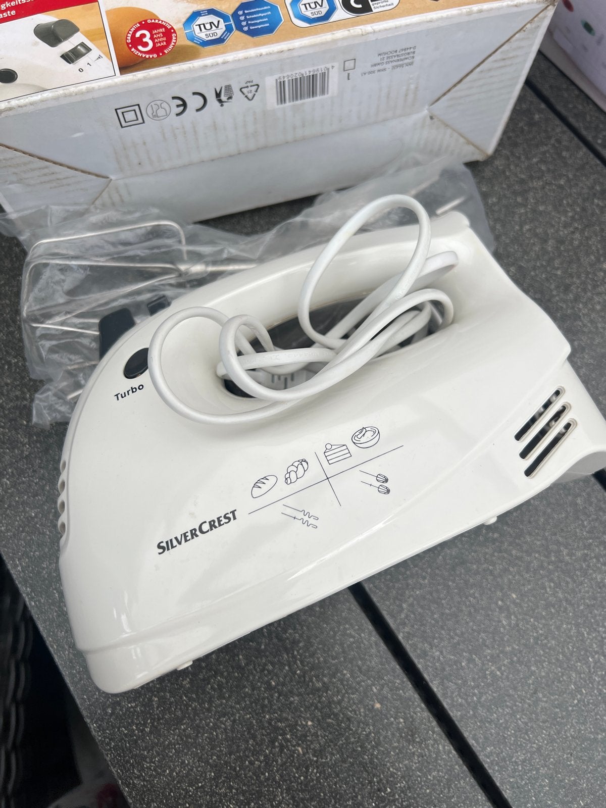 Silvercrest Handmixer 300W met 5 snelheden en turbotoets, Witgoed en Apparatuur, Keukenmixers, Ophalen, Nieuw, 3 snelheden of meer