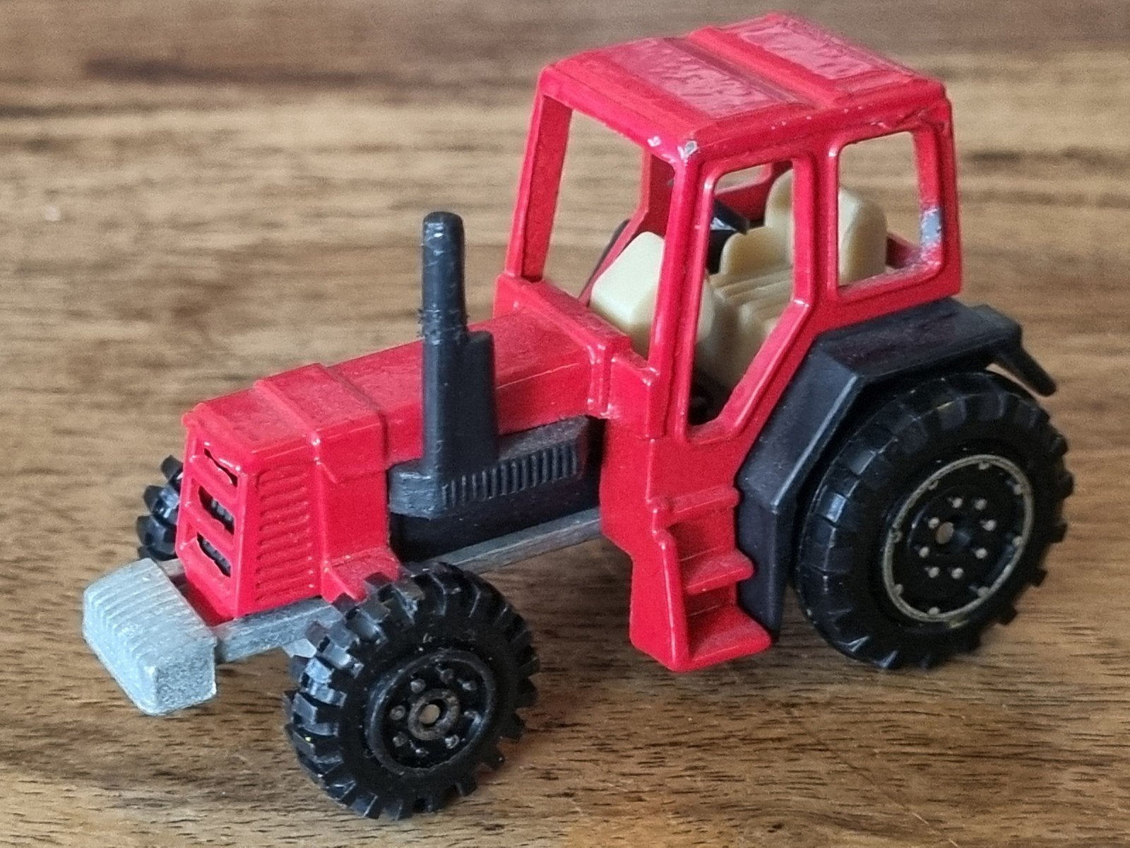 Welly Tractor Rood - Speelgoed Tractor - Model 9191, Ophalen of Verzenden, Gebruikt
