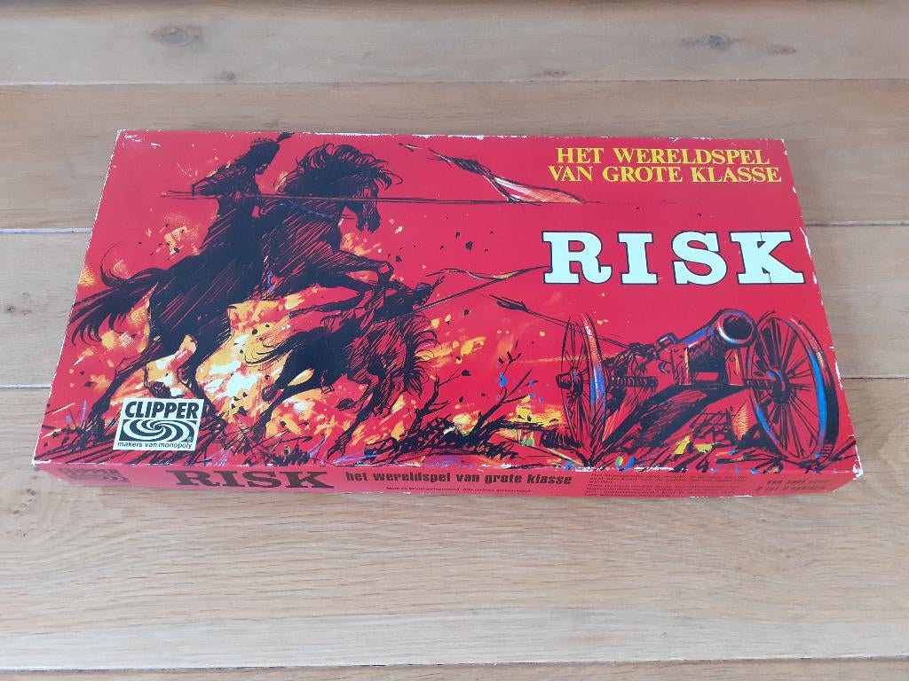 oud risk spel rode doos, Hobby en Vrije tijd, Gezelschapsspellen | Bordspellen, Ophalen of Verzenden, Zo goed als nieuw
