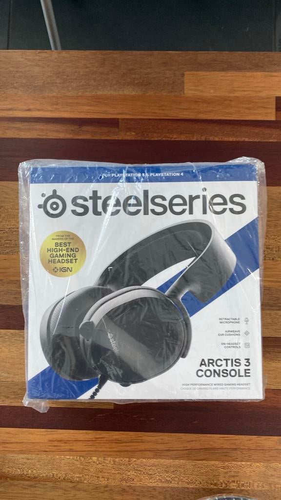 Steelseries Arctis 3 Console Gaming Headset - Nieuw in doos, Ophalen of Verzenden, Nieuw, Over oor (circumaural), Overige merken