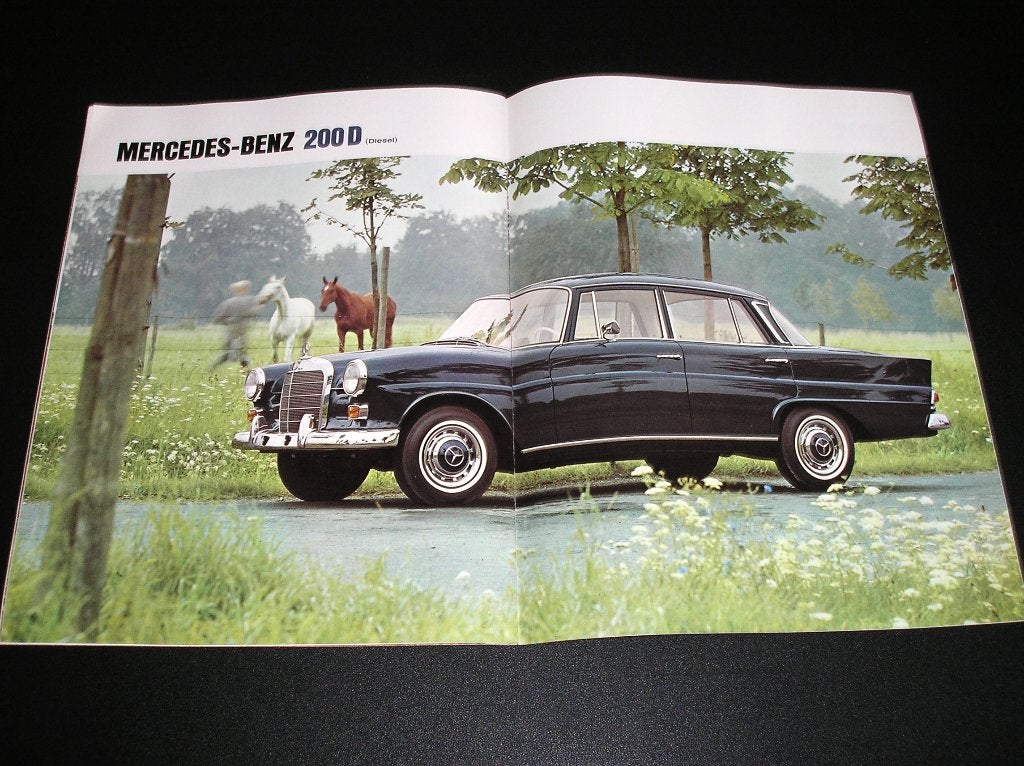 4 Mercedes-Benz Motor Cars, Heckflosse, 1965, Ophalen of Verzenden, Gelezen, Mercedes