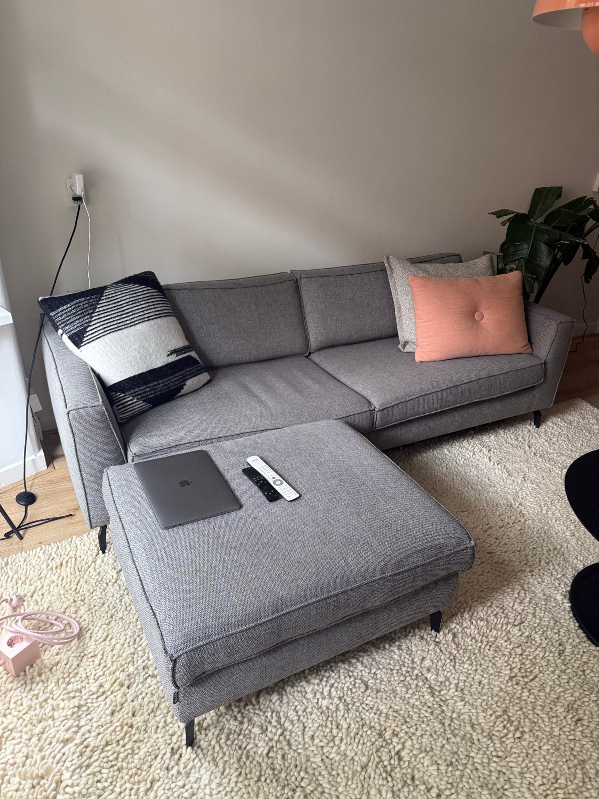 DYYK - Grijze bank met chaise longue en poef, Ophalen, Gebruikt, Stof