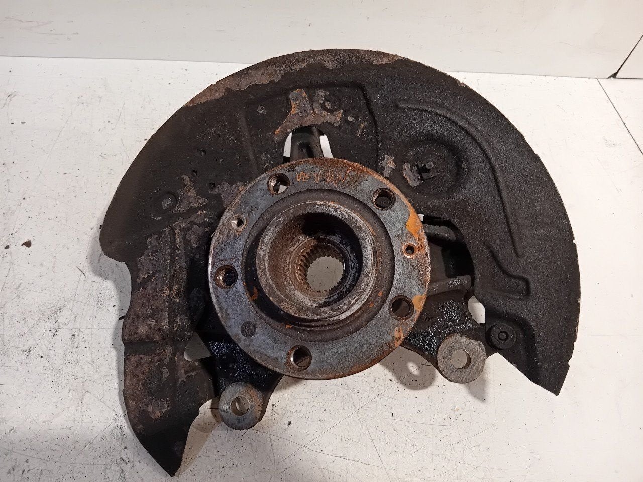Wielnaaf rechts voor Peugeot 3008, Onderdelen@venauto.nl, Van der Ven Autorecycling B.V., Gebruikt, Ettenseweg 76, 4706 PB Roosendaal, The Netherlands
