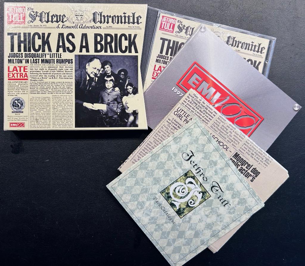 JETHRO TULL - Thick as a brick ( 25th anniv. ed.; CD ), Ophalen of Verzenden, Zo goed als nieuw