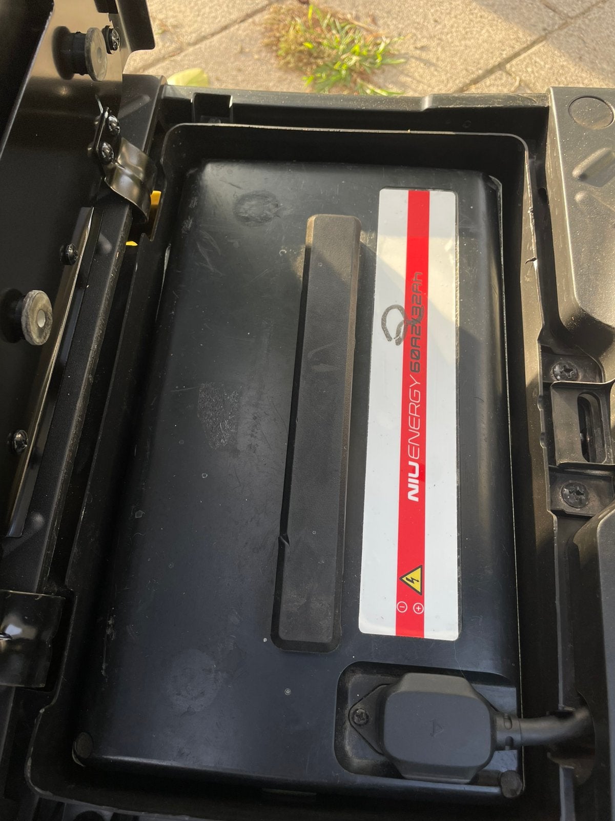 NIU BATTERY 35ah, Ophalen