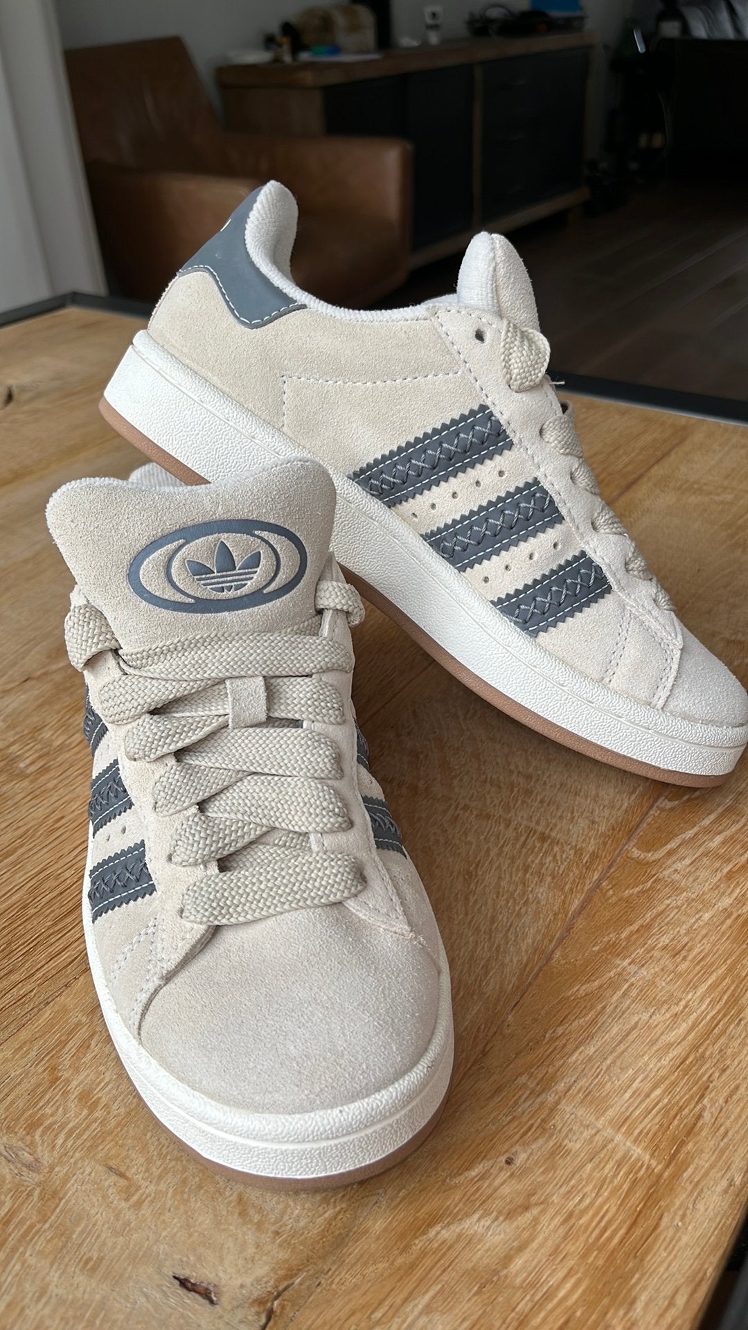 Adidas Campus Sneakers Special/Limited edition, Ophalen of Verzenden, Nieuw, Grijs, Sneakers of Gympen