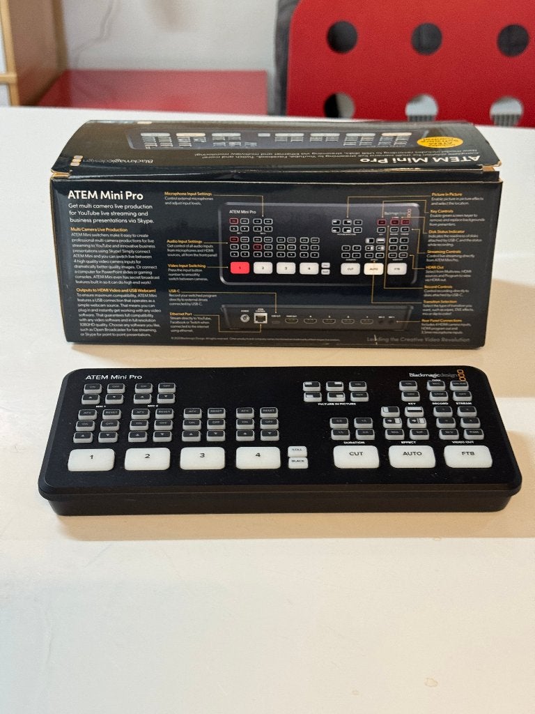 Blackmagic Design ATEM Mini Pro videoswitcher originele doos, Ophalen, Zo goed als nieuw, Video
