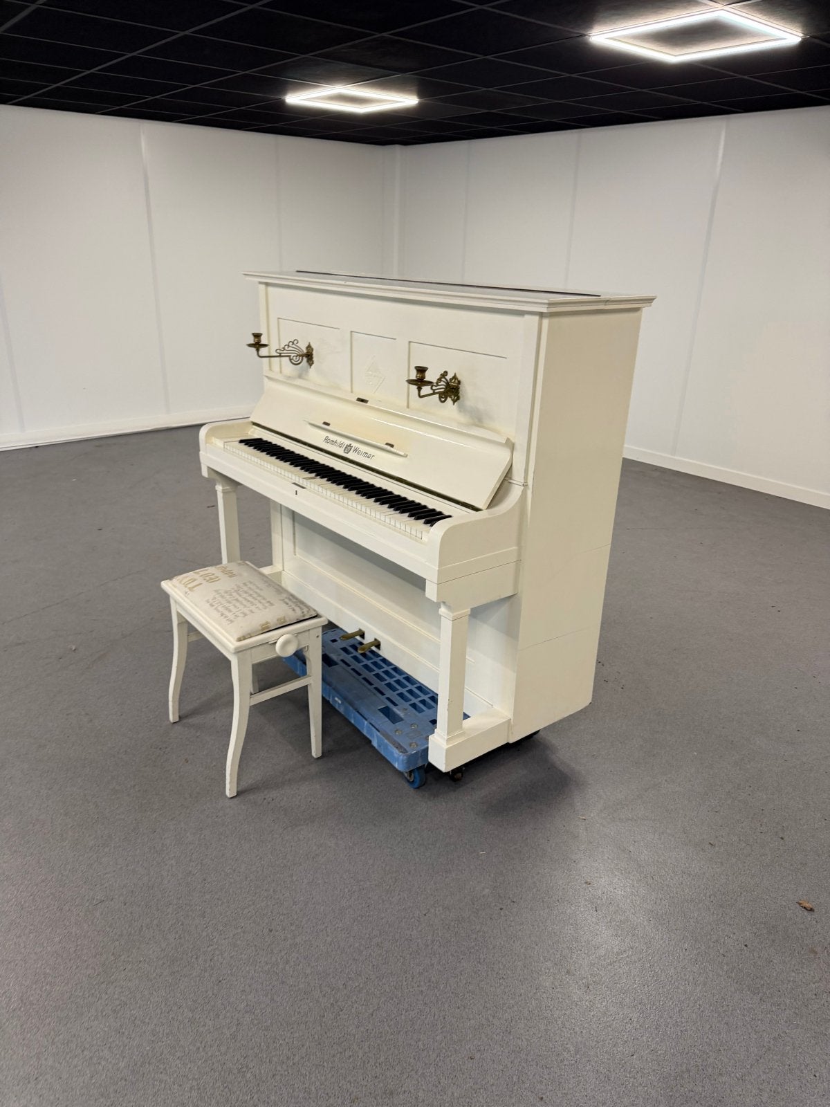 Witte Römhildt Weimar Piano met Krukje, Ophalen, Gebruikt, Wit, Piano