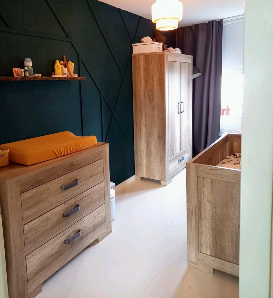 Kidsmill Brent Babykamer Oldwood | Bed, commode en kast, Kinderen en Baby's, Kinderkamer | Complete kinderkamers, Ophalen of Verzenden