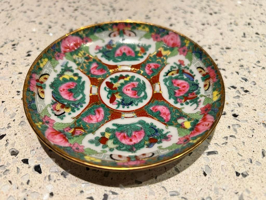 Antiek Porseleinen Schotel Famille Rose Medallion (12 cm), Ophalen of Verzenden