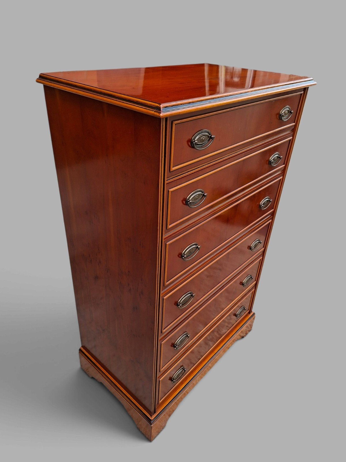 Klassieke heldense ladekast, commode, lichte oppervlakkige k, Ophalen of Verzenden, 25 tot 50 cm, Minder dan 100 cm