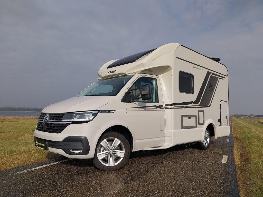 Prachtige compacte Knaus Tourer Van 500 MQ lengte van 590 cm, Airbags, Tot en met 2, Bedrijf, 5 tot 6 meter