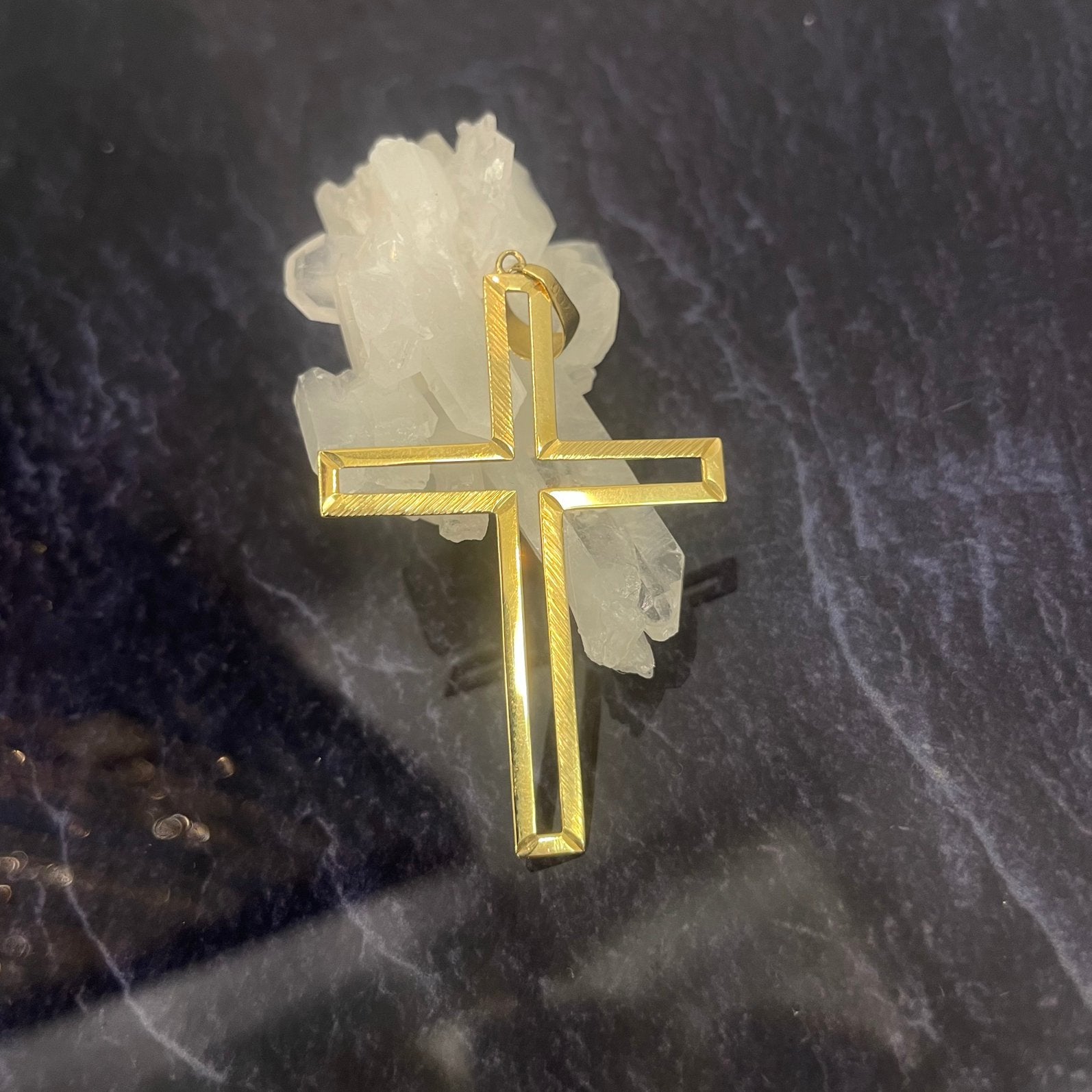 18k gouden kruis hanger, Sieraden, Tassen en Uiterlijk, Kettinghangers, Ophalen of Verzenden, Zo goed als nieuw, Kruis of Symbool
