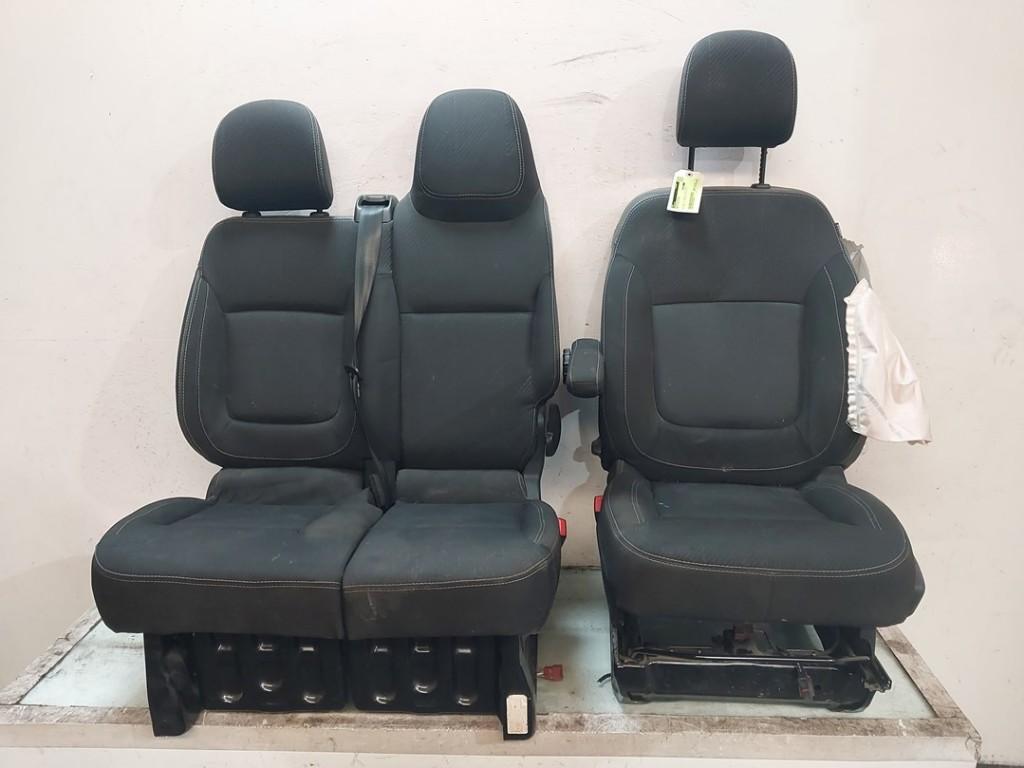Interieur Renault Trafic (1FL/2FL/3FL/4FL) 2023 93868301, Gebruikt, Renault Deutschland AG, Dialog.deutschland@renault.de, Peter-Huppertz-Straße 5, Köln 51063, , Duitsland