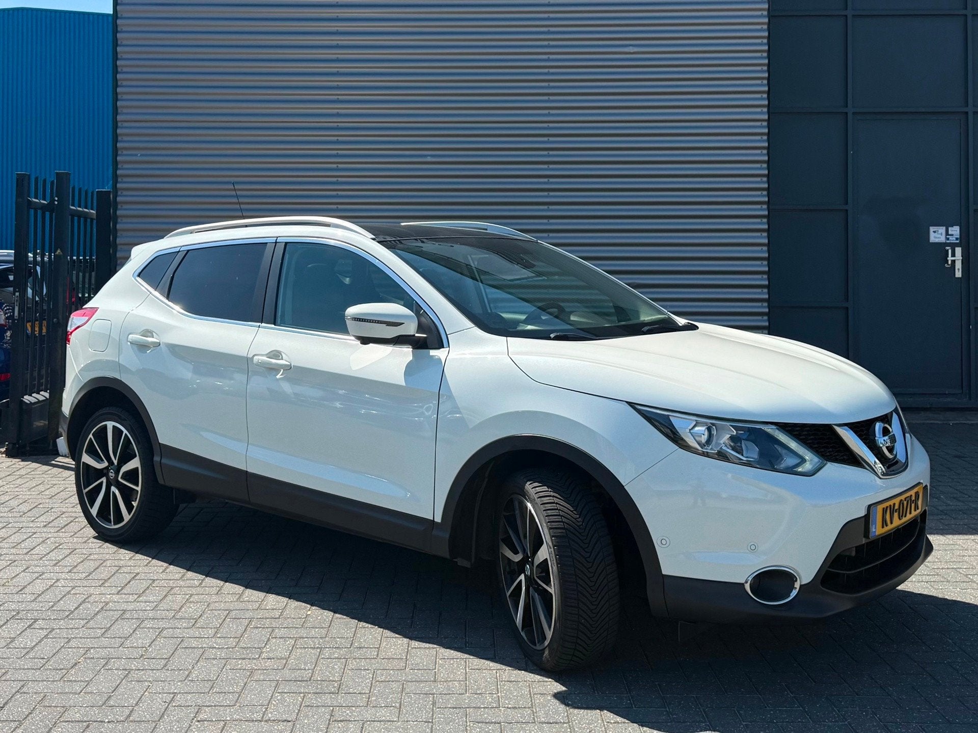 Nissan Qashqai 1.6 Tekna, Auto's, Voorwielaandrijving, 1618 cc, Gebruikt, Euro 6