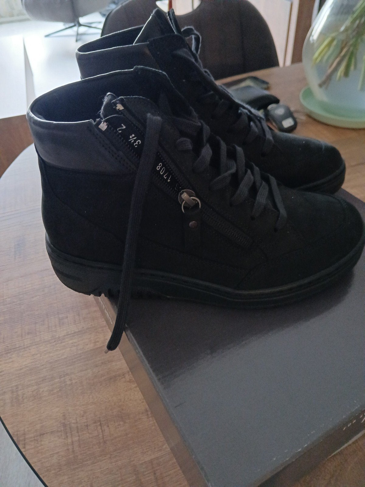 Nieuwe Hartjes schoenen laarsje maat 3,5 K breedte, Zwart, Lage of Enkellaarzen, Nieuw, Ophalen of Verzenden