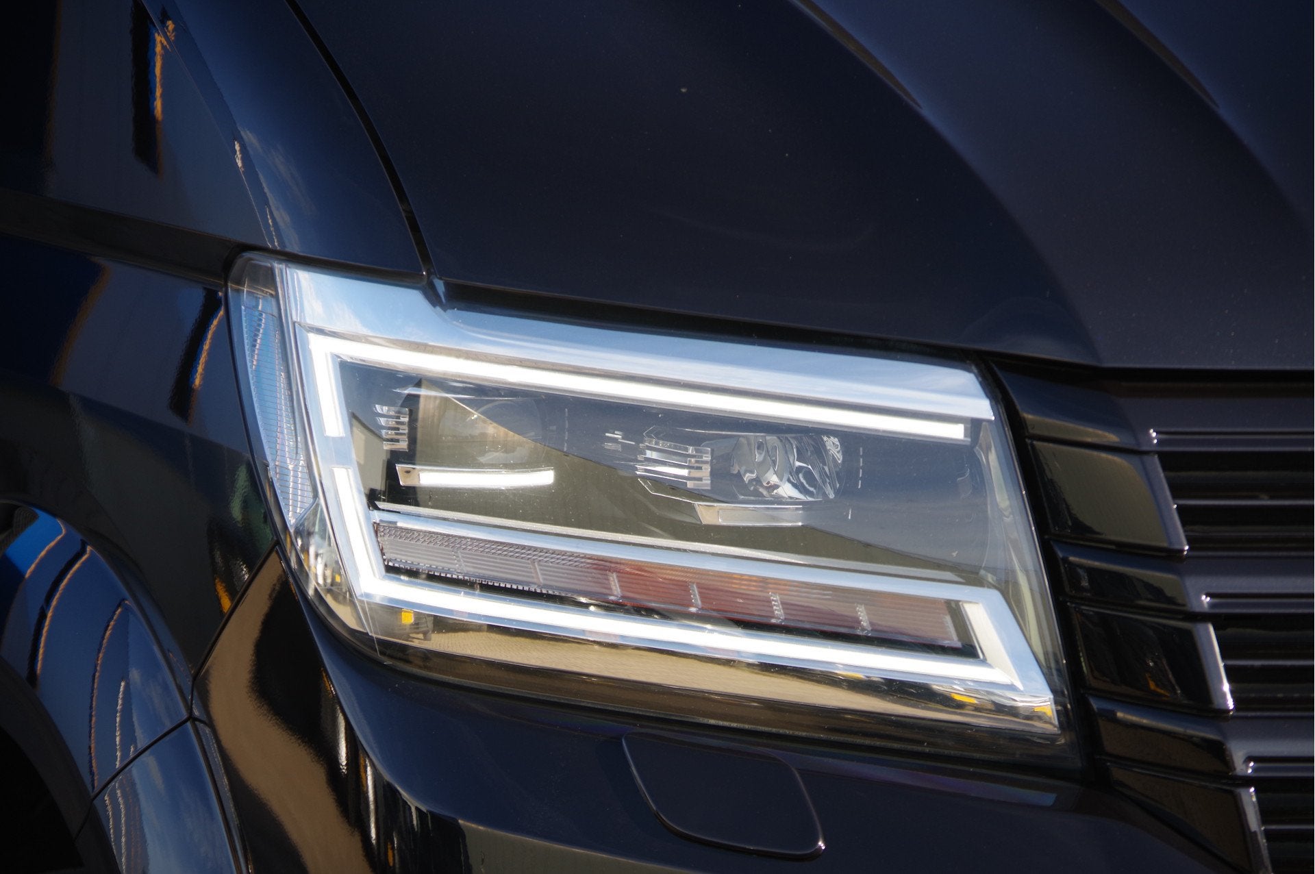 Volkswagen Crafter 35 2.0 TDI L3H3(L2H2) 3-ZITS, 177PK AUT., Stof, Gebruikt, Euro 6, 4 cilinders