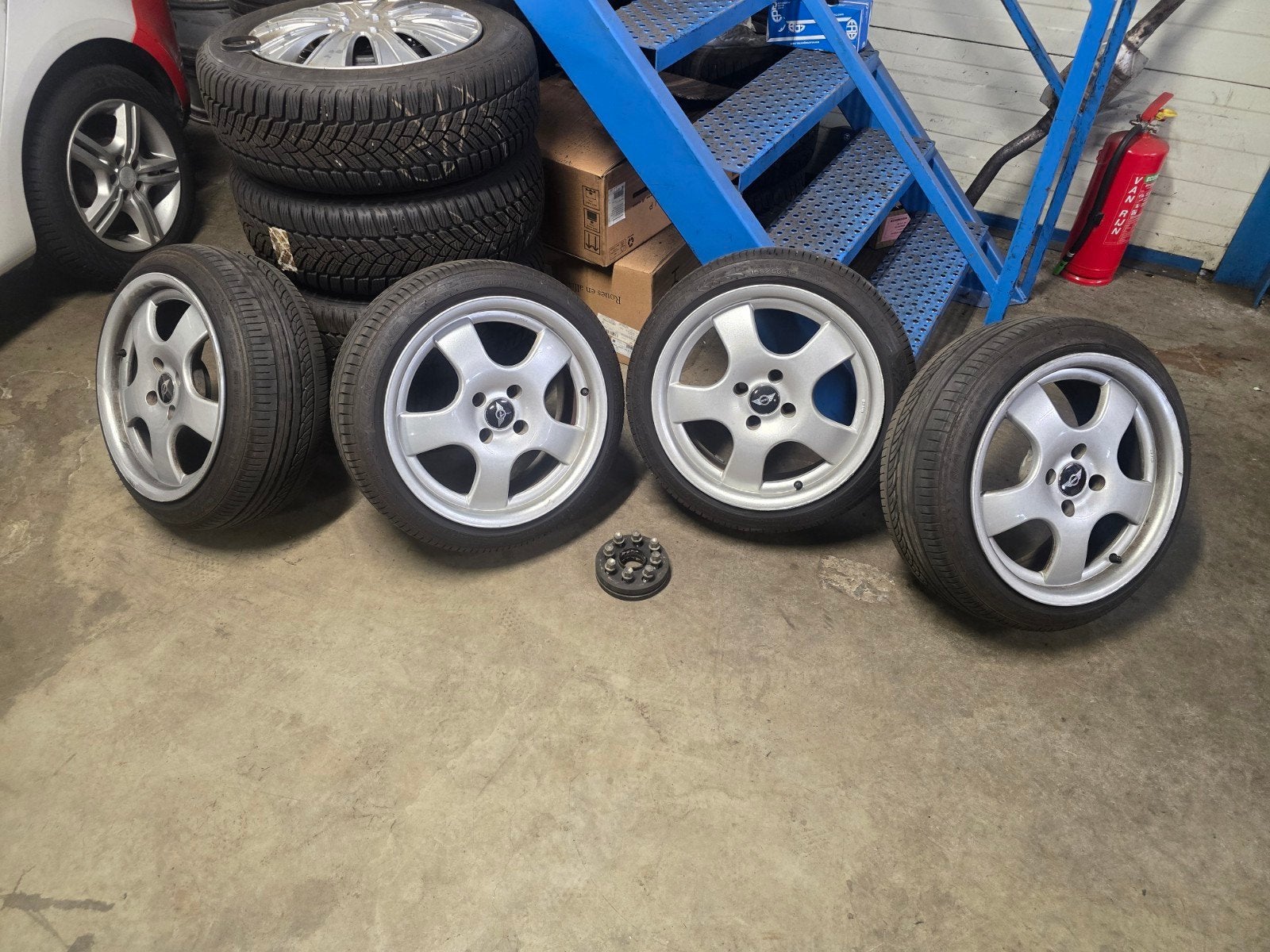 4x100 16 inch, Ophalen, Gebruikt, Mini