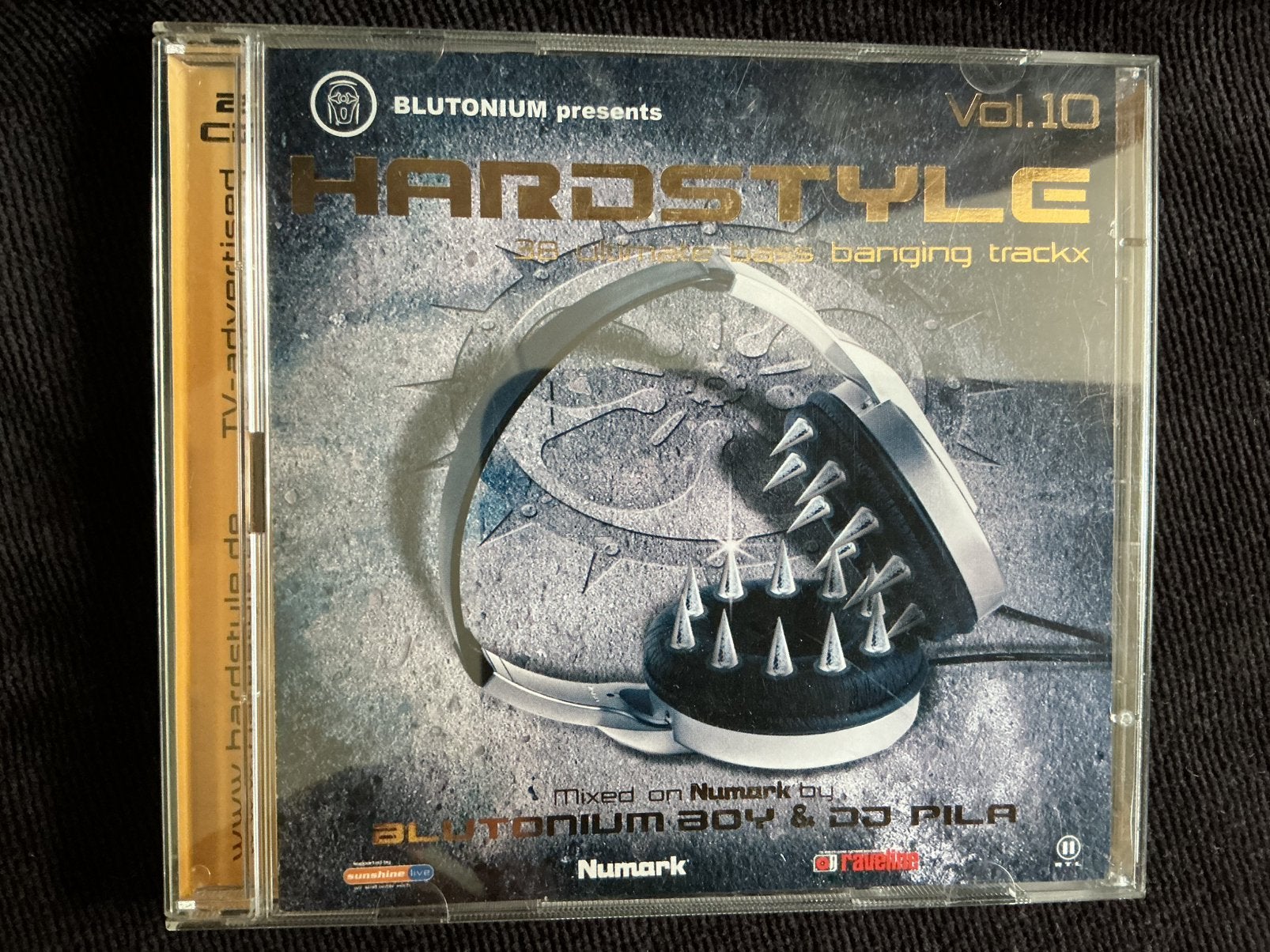 Blutonium presents Hardstyle vol.10 dubbel-cd, Ophalen of Verzenden, Zo goed als nieuw