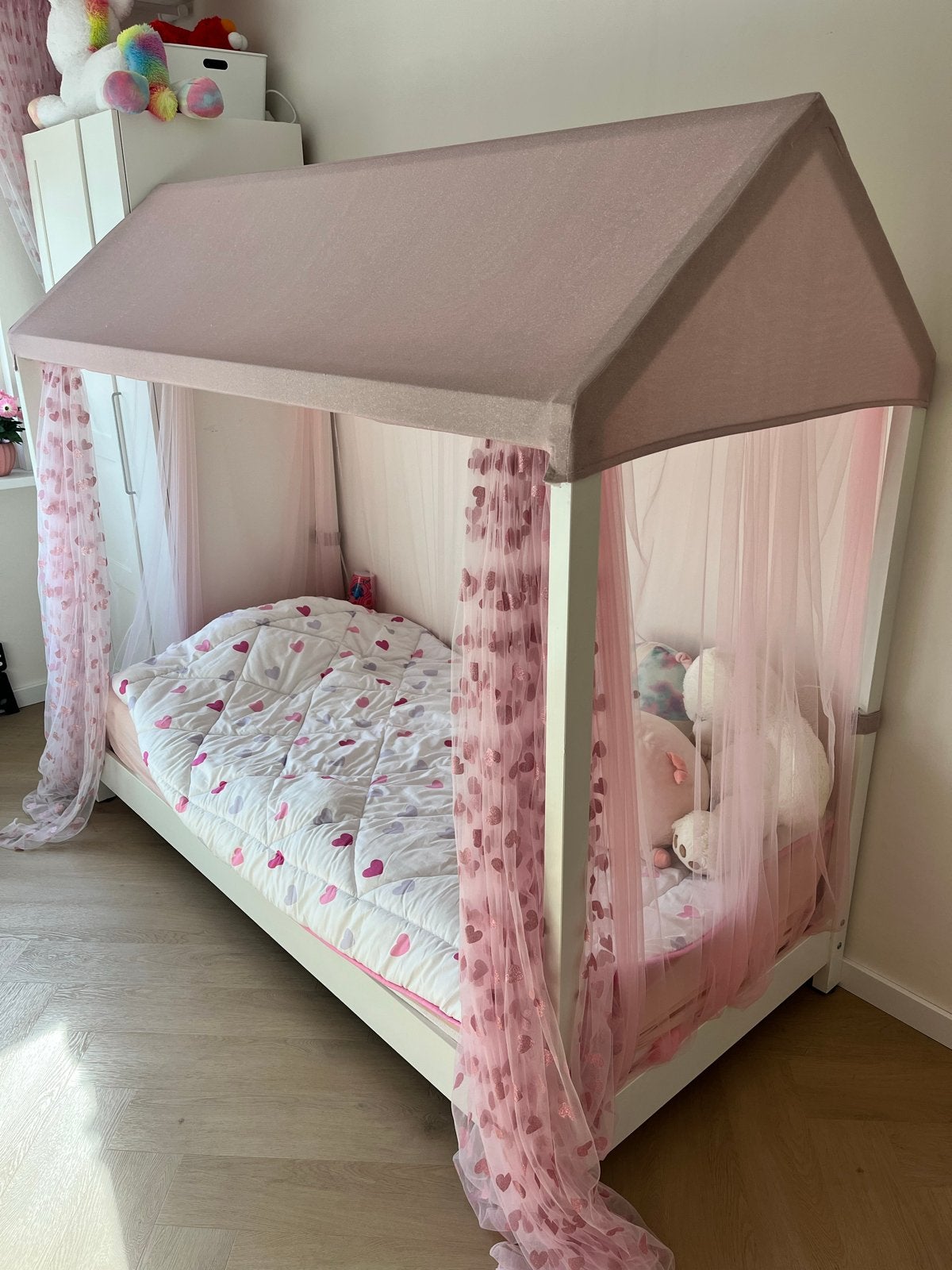 Mooi kinderbed met Roze dakje, Ophalen of Verzenden