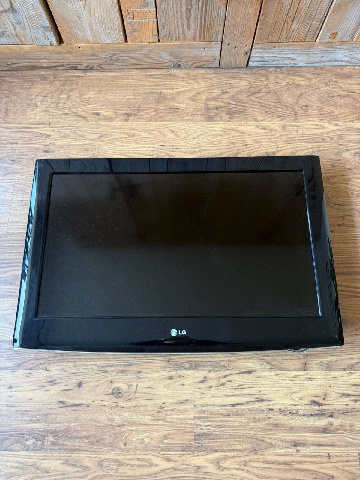 LG 32LH3300 TV + muurbeugel, Ophalen, Gebruikt, 50 Hz, 80 tot 100 cm