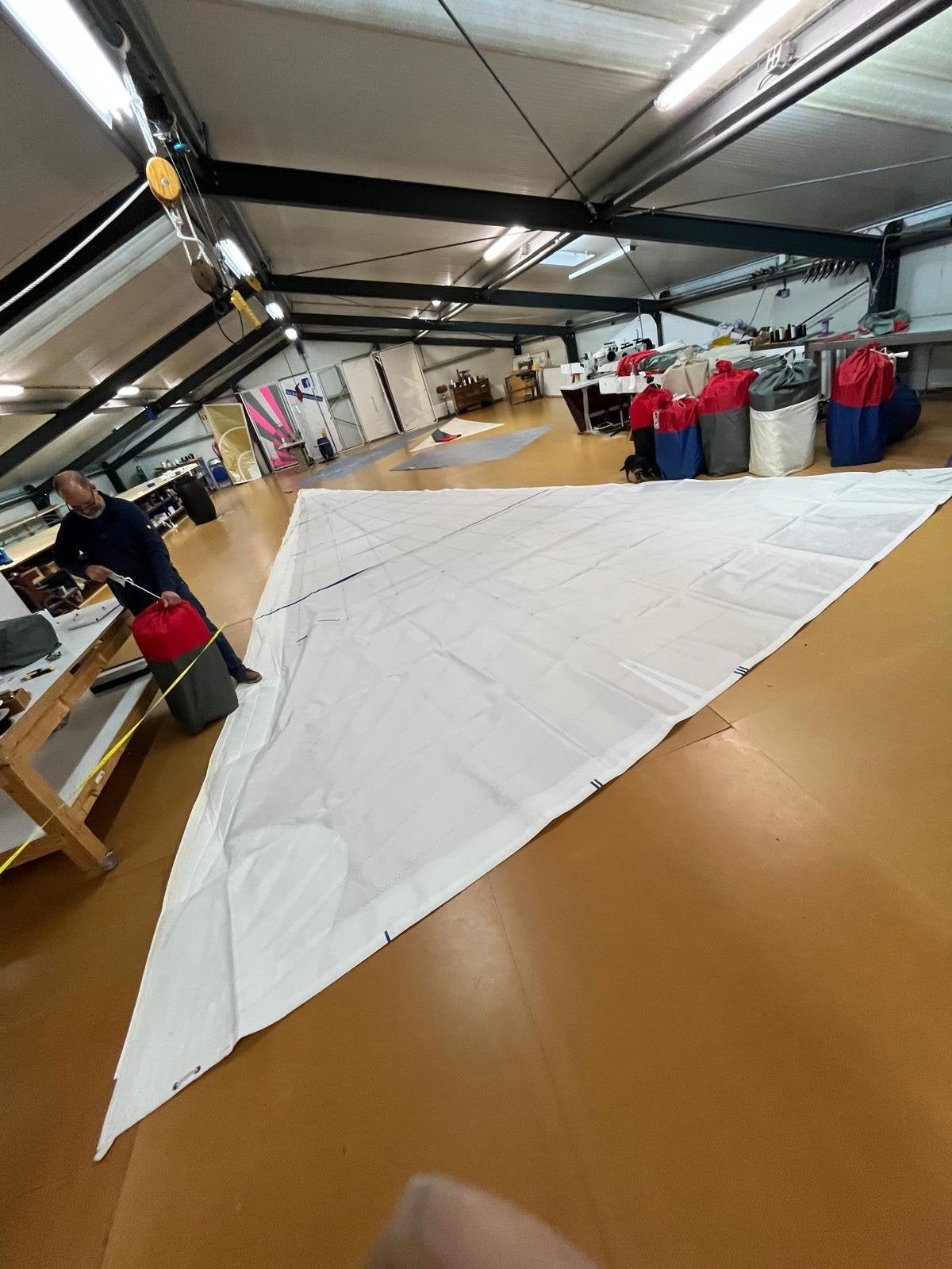 Nieuwe Tri-radiale Rolgenua van Den Boer Sails, Ophalen of Verzenden, Nieuw, Genua of Fok, 60 m² of meer