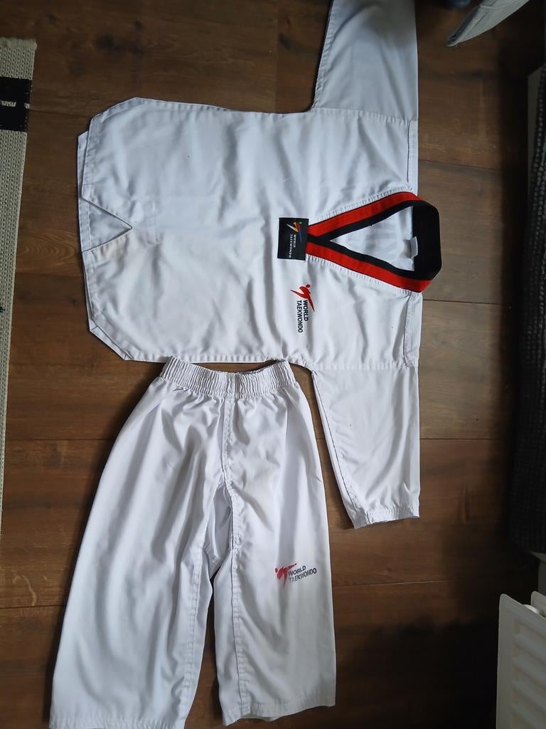 Taekwondo pak (dobok) - kind 6 tm 8 jaar, Gebruikt, Taekwondo, Vechtsportpak, Maat M