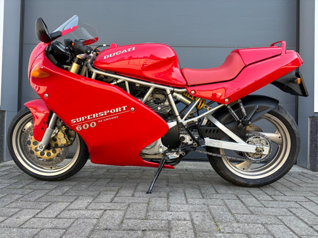 Mooie Ducati 600ss 1995 lage km stand, 2 cilinders, Super Sport, Particulier, 600 cc
