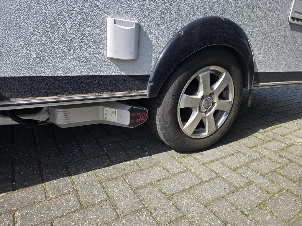 Kip Kompakt 37 LKV met mover + voortent, Overige typen, Kip, Bedrijf, Stabilisator