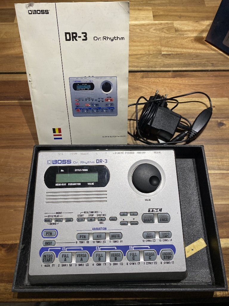 BOSS Drumcomputer DR-3 Dr. Rhythm, Muziek en Instrumenten, Drumcomputers, Ophalen of Verzenden, Zo goed als nieuw, Boss