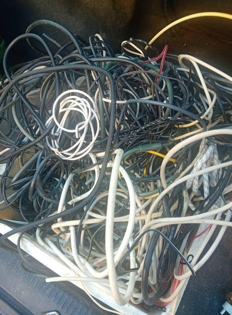 Gratis gezocht kabels en draad, Ophalen, Gebruikt
