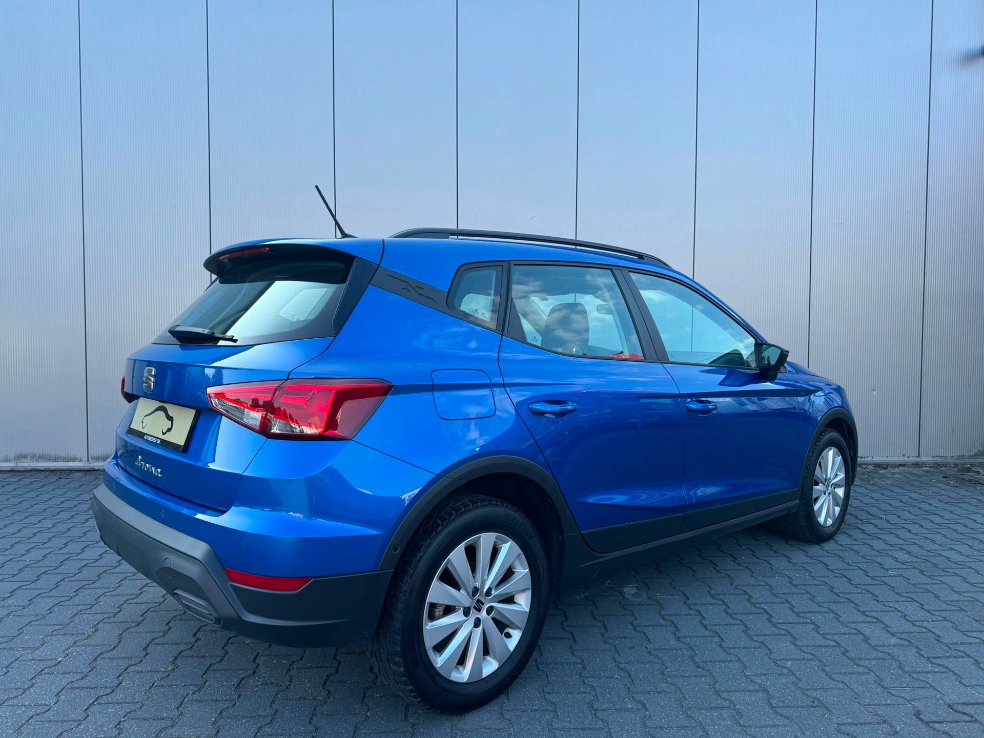 Seat Arona 1.0 EcoTSI Style, Auto's, Gebruikt, Arona, Blauw, Bedrijf