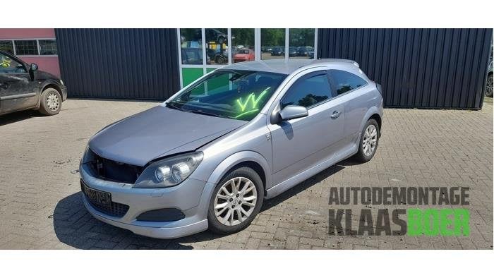 Motorkap van een Opel Astra, Auto-onderdelen, Carrosserie en Plaatwerk, Motorkap, Opel, Gebruikt, 6 maanden garantie, 12 maanden garantie