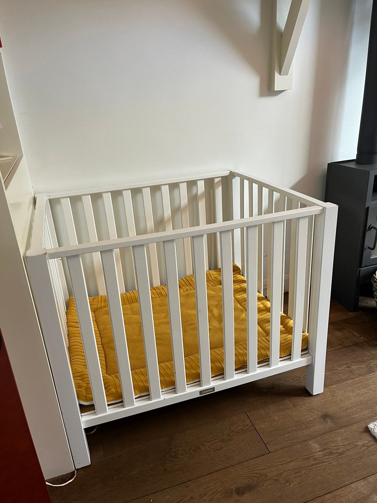 Bopita box wit met okergeel boxkleed (Prenetal), Ophalen, Gebruikt, Rechthoekig, In hoogte verstelbaar