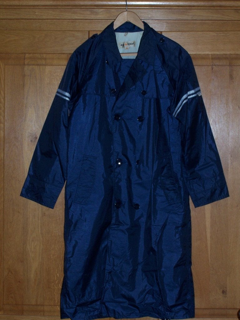 te koop: regenjas maat S, Ophalen, Regenjas