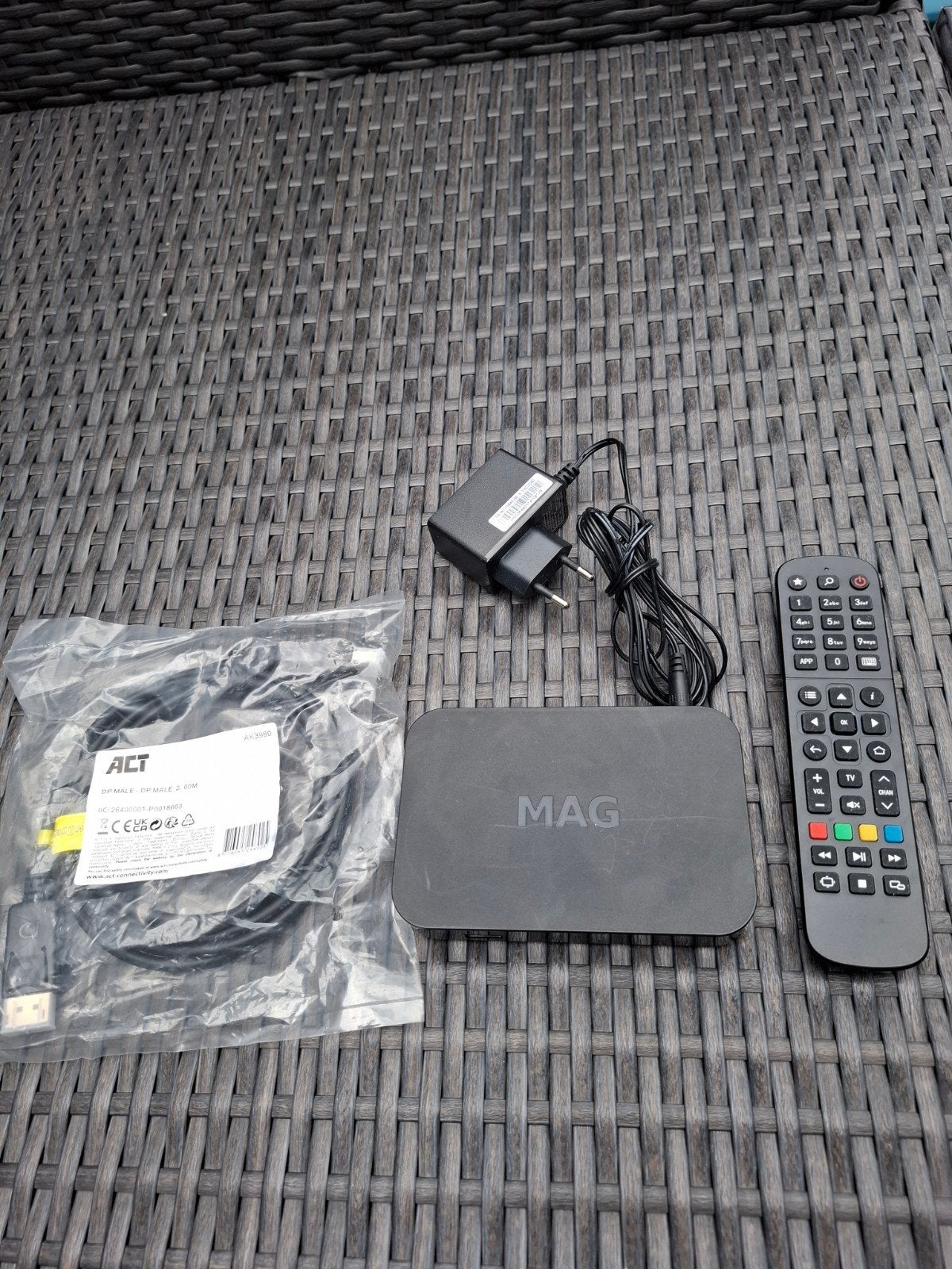 Informir MAG420 Set-top Box met Afstandsbediening, Ophalen of Verzenden, Gebruikt, Decoder