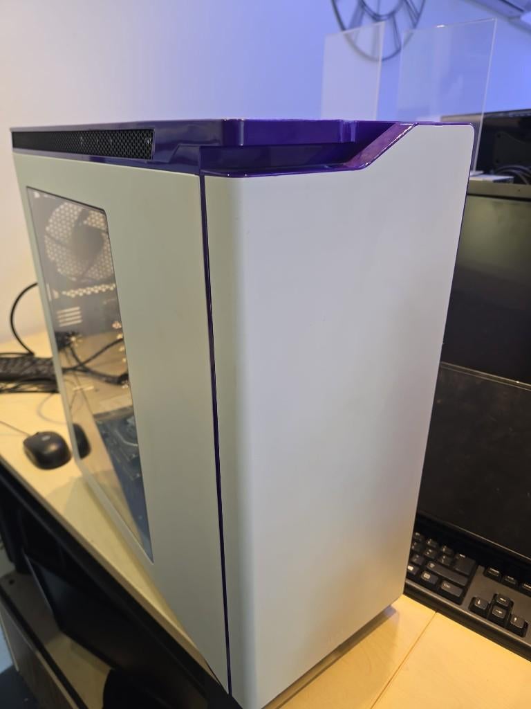 64TB Enterprise Storage Server TrueNAS  16x SAS, Roombekerveld 41, 64 TB, Ophalen of Verzenden, Zo goed als nieuw