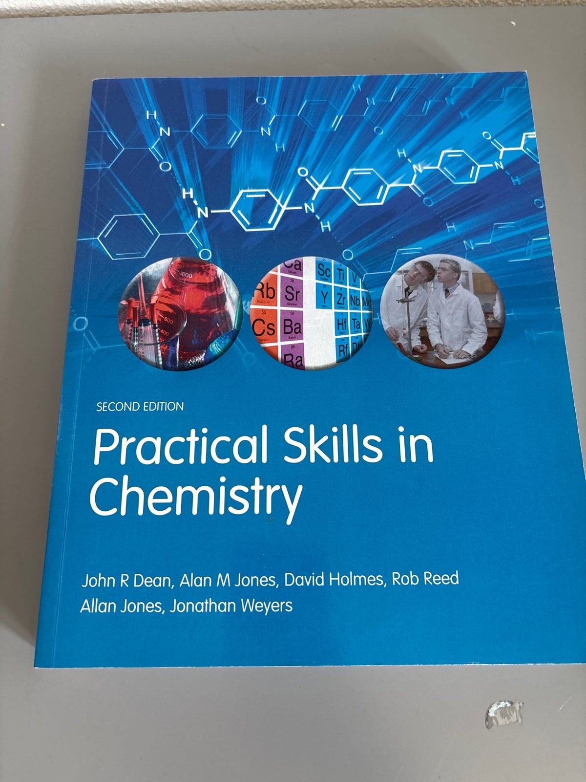 Practical Skills in Chemistry - Tweede Editie, Boeken, Studieboeken en Cursussen, Ophalen of Verzenden, Beta, Zo goed als nieuw